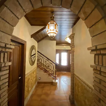 Hostal Rodri (Adults Only) 2*